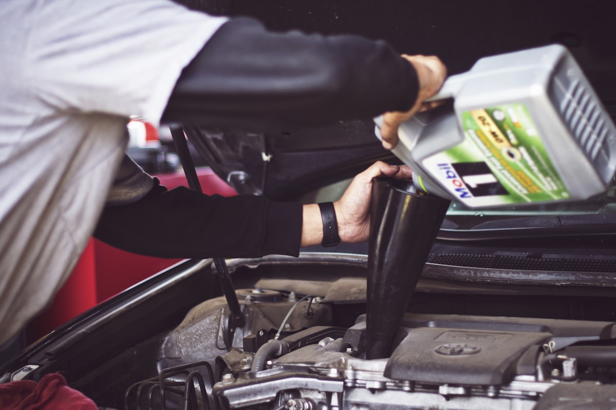 oil change in Maidenhead - Wish Tyres & Autocare